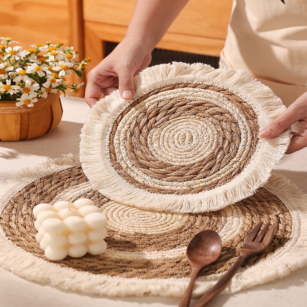 Fringed Round Placemat
